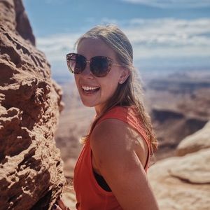 Meet your Posher, Lindsay